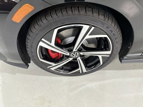 New 2025 Volkswagen GTI SE image 11