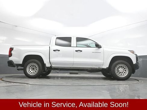 Used 2024 Chevrolet Colorado W/T w/ Safety Package RWD image 39