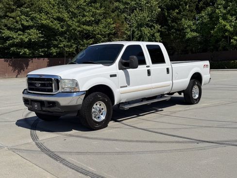 Used 2004 Ford F250 XLT AWD/4WD image 1