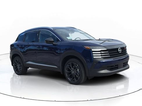 New 2026 Nissan Kicks SR w/ SR Premium Package FWD image 1