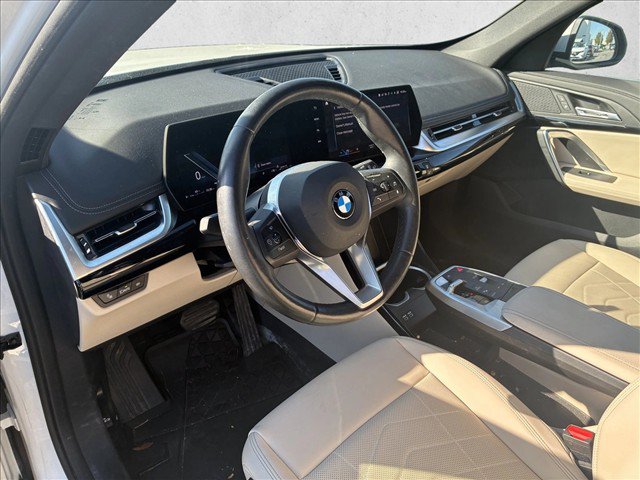 Used 2023 BMW X1 xDrive28i w/ Convenience Package AWD/4WD image 11