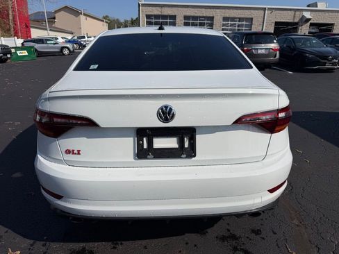 Used 2019 Volkswagen Jetta GLI Autobahn image 8