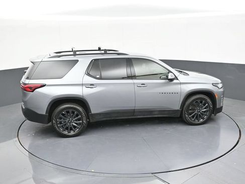 Used 2023 Chevrolet Traverse RS w/ LPO, Floor Liner Package AWD/4WD image 65