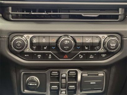 New 2025 Jeep Wrangler Rubicon 392