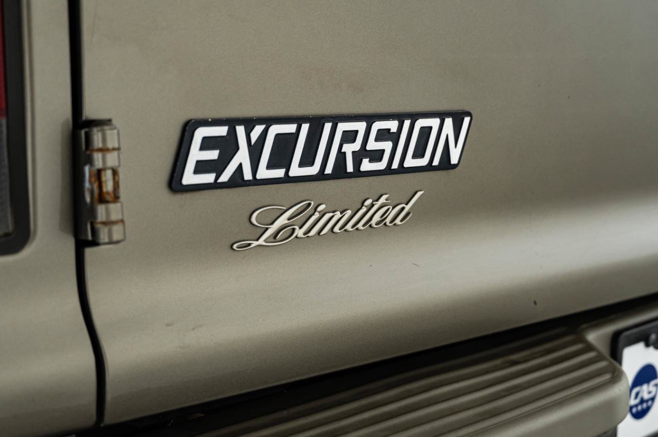 Used 2003 Ford Excursion Limited AWD/4WD image 15