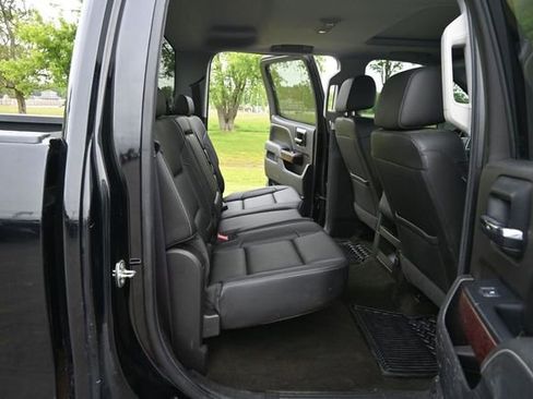 Used 2016 GMC Sierra 2500 SLT w/ Duramax Plus Package AWD/4WD image 15