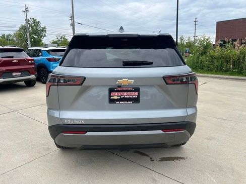 New 2026 Chevrolet Equinox LT w/ Safety and Technology Package image 29