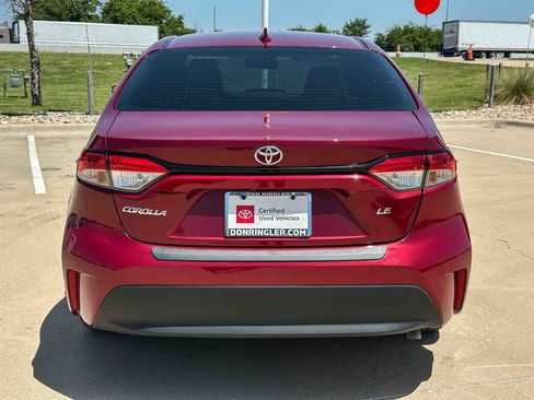 Certified 2026 Toyota Corolla LE FWD image 4