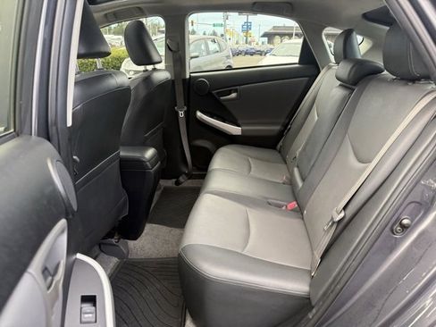 Used 2014 Toyota Prius Four image 21