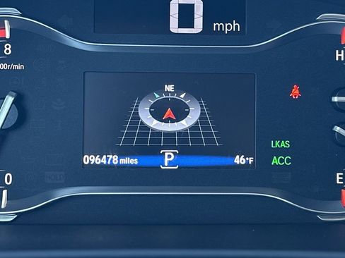 Used 2017 Honda Pilot Touring image 15