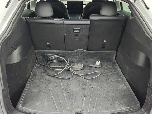 Used 2022 Tesla Model Y Performance image 26