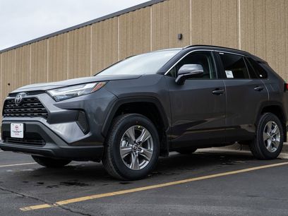 New 2025 Toyota RAV4 XLE w/ Convenience Package