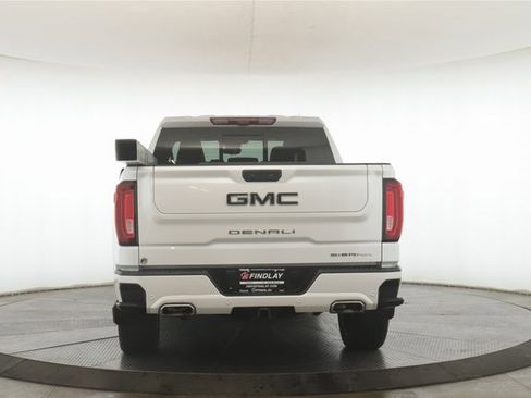 Used 2025 GMC Sierra 1500 Denali Ultimate image 11