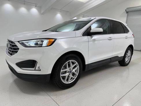 Used 2021 Ford Edge SEL FWD image 3