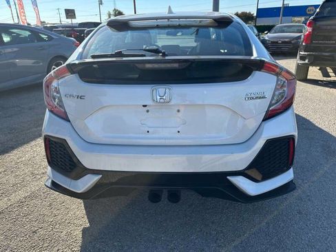 Used 2019 Honda Civic Sport Touring image 6