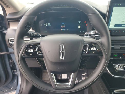 New 2026 Lincoln Corsair Reserve w/ Jet Appearance Package image 16