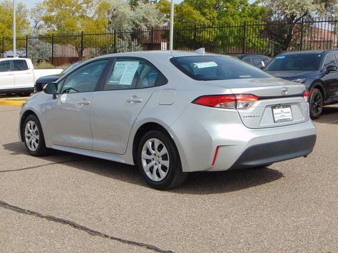 Used 2024 Toyota Corolla LE FWD image 6
