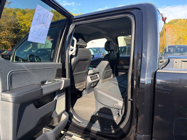 Used 2024 Ford F250 Lariat w/ Lariat Ultimate Package AWD/4WD image 42