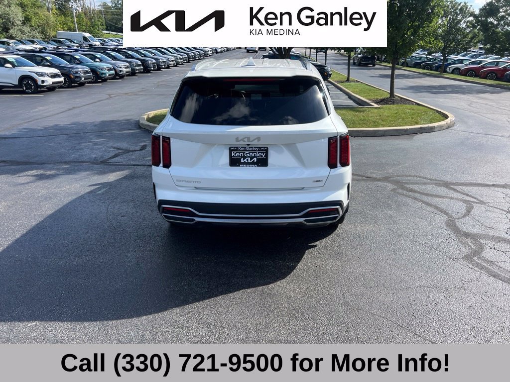 Certified 2023 Kia Sorento EX AWD/4WD image 13