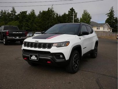 New 2025 Jeep Compass Trailhawk w/ Sun and Sound Group