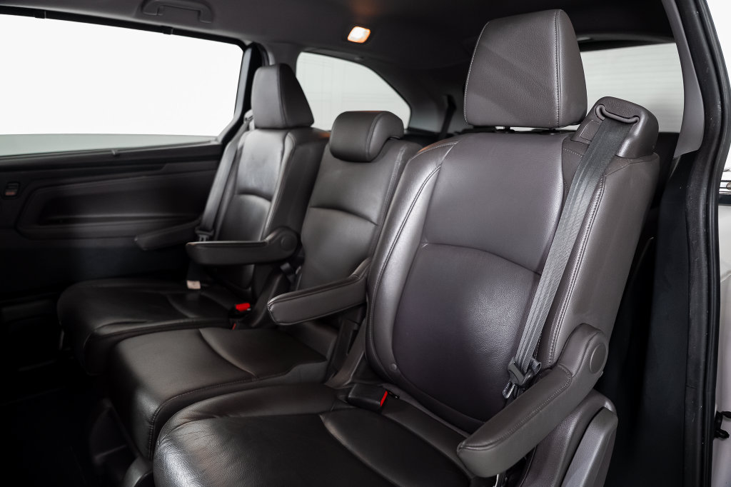 Used 2018 Honda Odyssey EX-L image 22