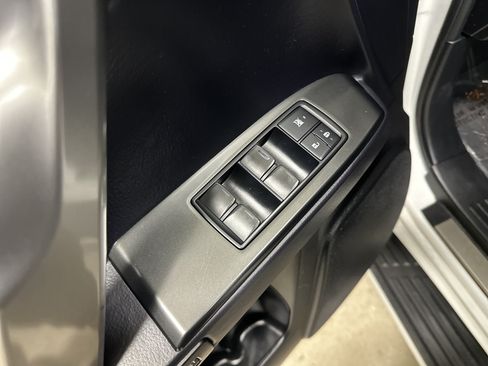 Certified 2023 Lexus GX 460 Premium w/ Premium Package AWD/4WD image 17