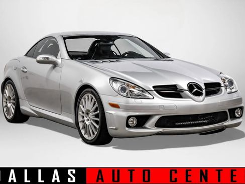 Used 2006 Mercedes-Benz SLK 55 AMG image 2