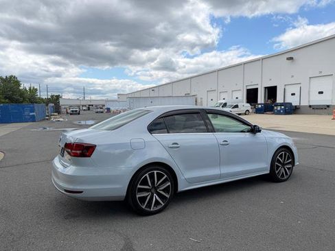 Used 2017 Volkswagen Jetta S FWD image 4