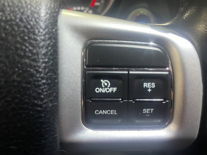Used 2018 Dodge Journey SXT w/ Safe & Sound Group AWD/4WD image 12