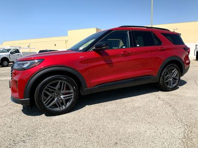 New 2025 Ford Explorer ST-Line