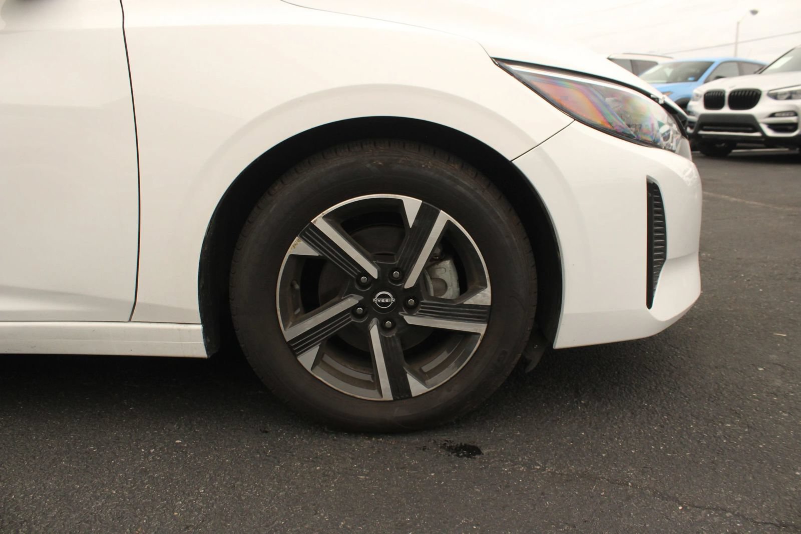 Used 2024 Nissan Sentra SV FWD image 9