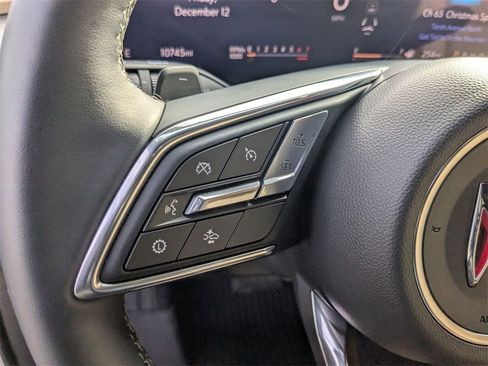 Used 2025 Buick Enclave Preferred w/ Power Package image 15