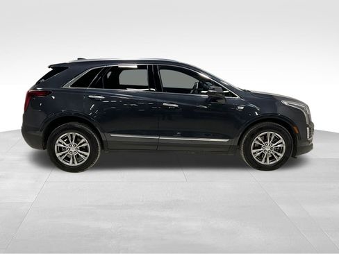 Used 2023 Cadillac XT5 Premium Luxury w/ Technology Package image 4