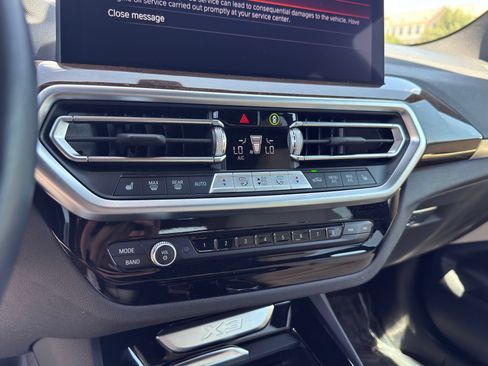 Used 2023 BMW X3 sDrive30i w/ Premium Package RWD image 15