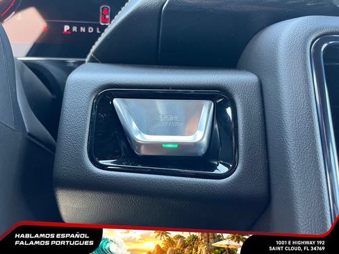 New 2026 GMC Yukon XL AT4 AWD/4WD image 32