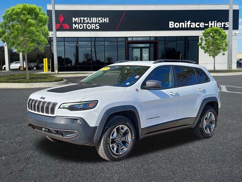 Used 2019 Jeep Cherokee Trailhawk w/ Trailer Tow Group image 2