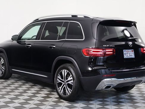Certified 2025 Mercedes-Benz GLB 250 image 6