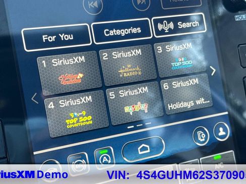 Certified 2025 Subaru Crosstrek 2.5i Limited w/ Crosstrek Mirror Package image 31