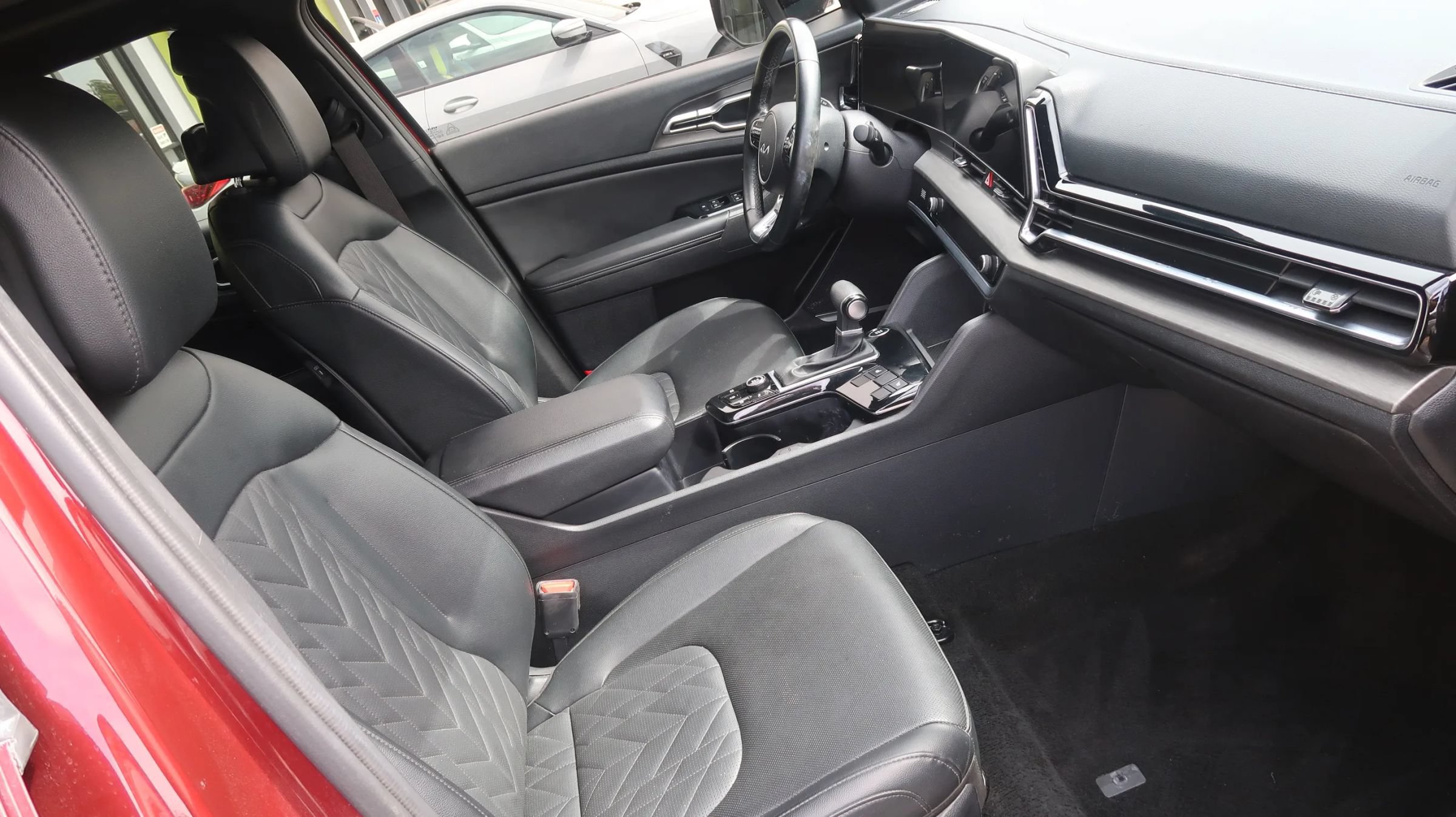 Used 2025 Kia Sportage X-Line w/ Premium Package AWD/4WD image 26