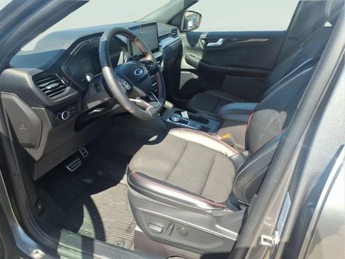 Certified 2024 Ford Escape ST-Line w/ Tech Pack #1 AWD/4WD image 12