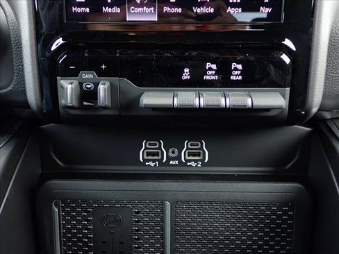 New 2026 RAM 1500 Big Horn AWD/4WD image 19