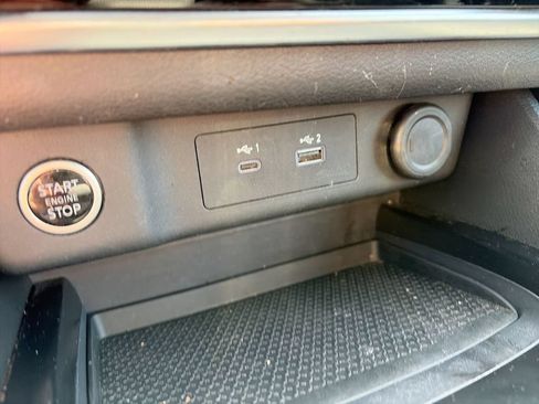 Used 2023 Nissan Rogue S FWD image 19