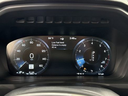 Used 2022 Volvo XC90 T5 Momentum image 7