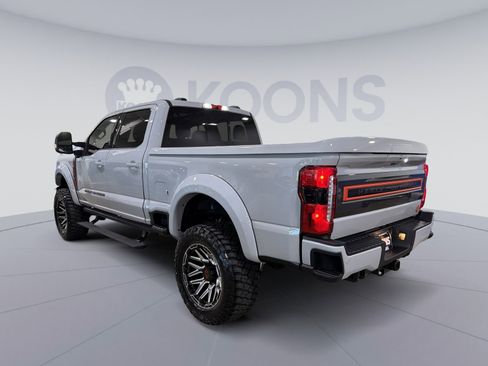 New 2026 Ford F250 Lariat w/ Black Appearance Package image 4