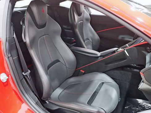 Used 2021 Ferrari Roma RWD image 30