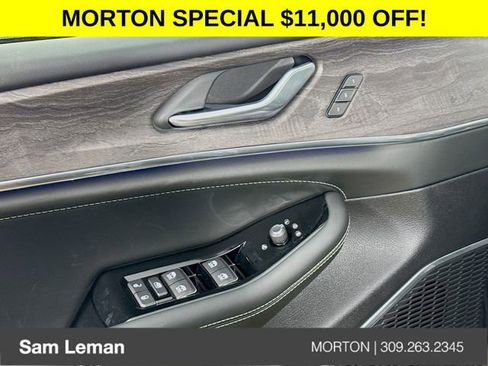 New 2025 Jeep Grand Cherokee L Overland w/ Trailer Tow Package image 18