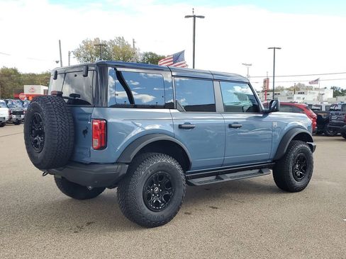 New 2025 Ford Bronco Big Bend w/ Black Diamond Package image 3