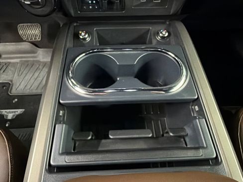 Used 2023 Nissan Titan Platinum Reserve w/ Off Road Protection Package AWD/4WD image 16
