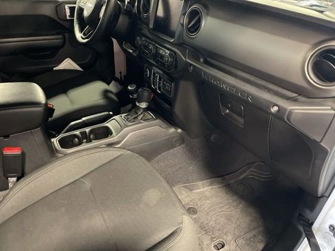 Used 2021 Jeep Wrangler Unlimited Willys image 50
