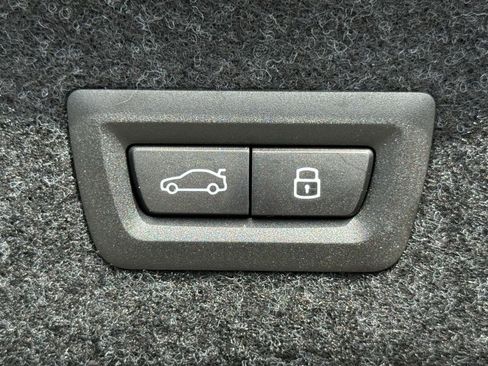 New 2026 BMW 430i Coupe w/ M Sport Package image 16